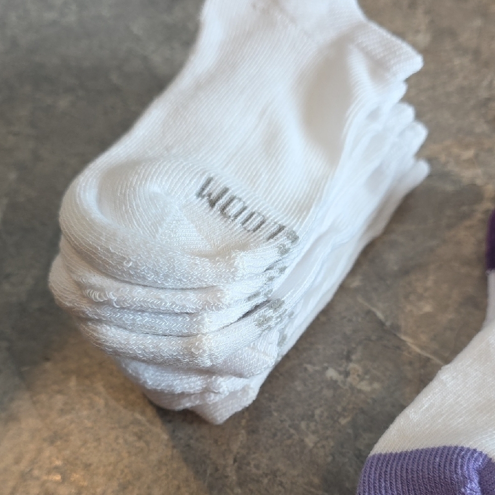 (J37) Fruit of the Loom Kids Ankle Socks - White, Purple, Blue, Pink Sz M - Picture 3 of 6